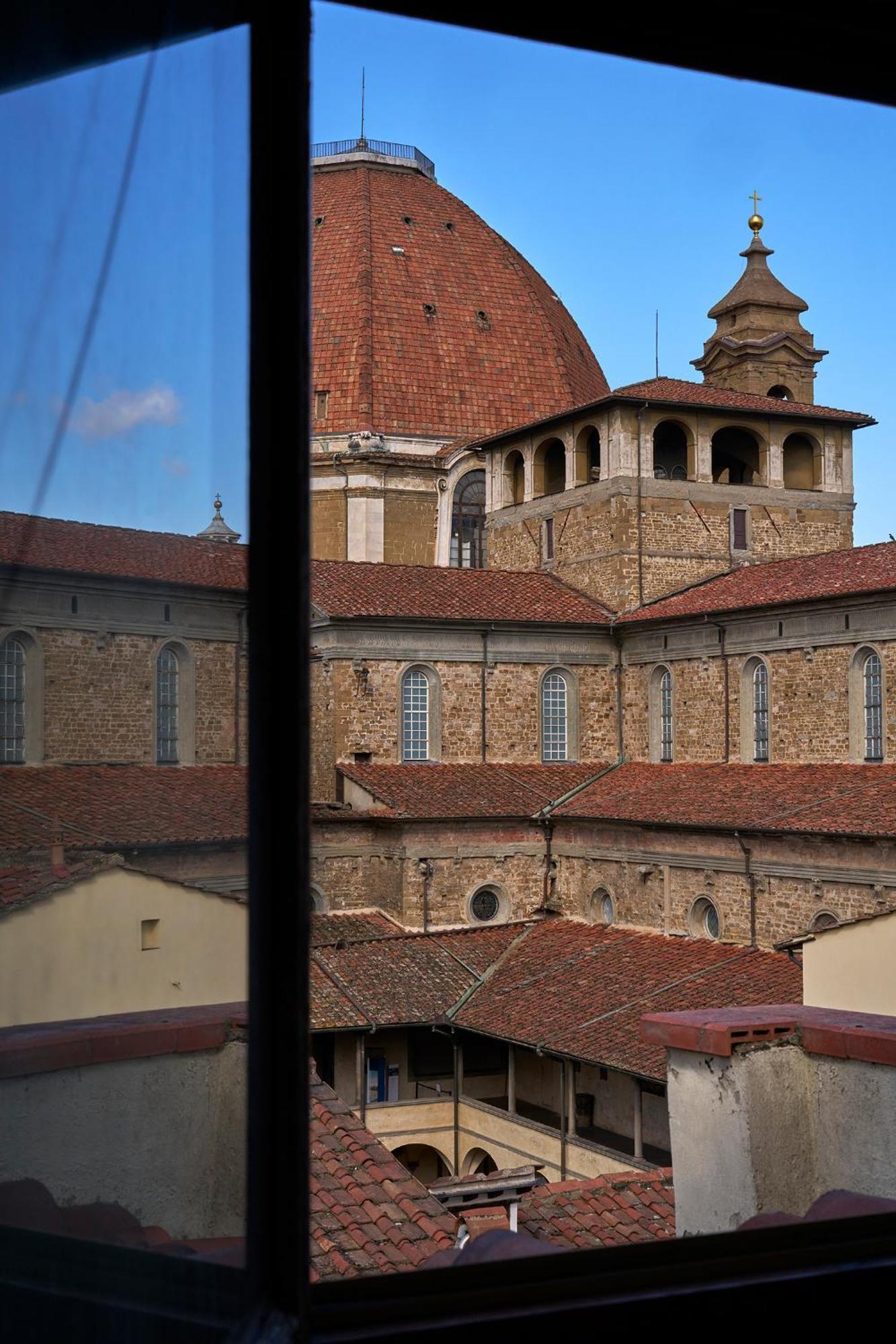 Apartamento On The Duomo - Super Chic Florencia Exterior foto