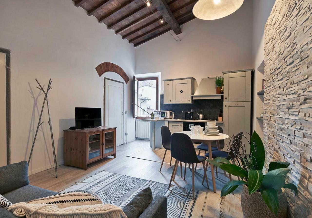 Apartamento On The Duomo - Super Chic Florencia Exterior foto